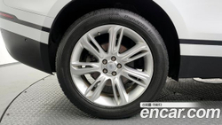 Land Rover Range Rover Velar 2.0 D240 SE — 2018