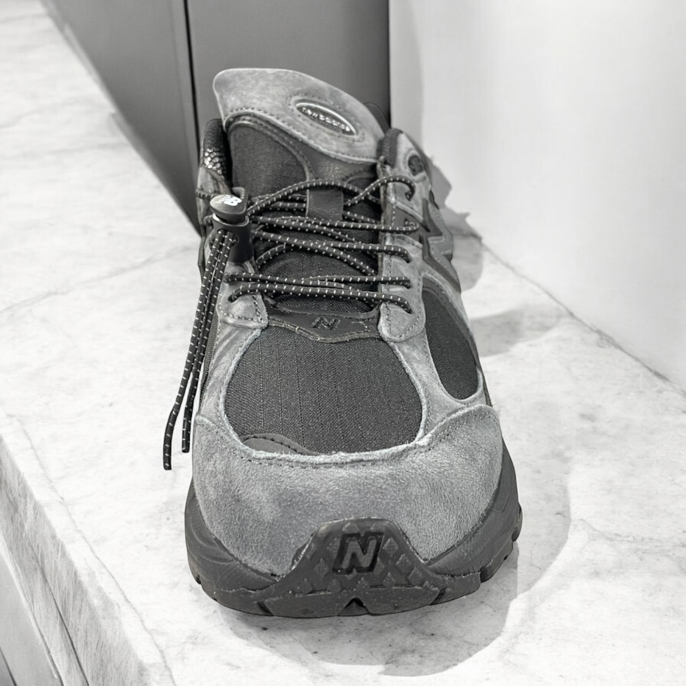 New Balance 2002R Winter Gore-Tex • Charcoal