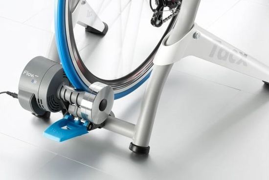Велостанок Tacx Flow Smart T2240 , под заднее колесо