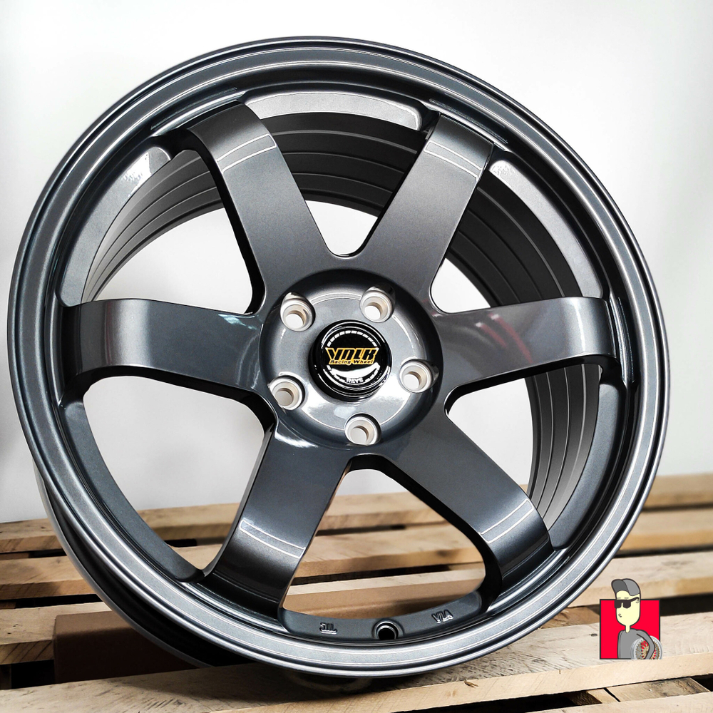 Комплект дисков Rays TE37SL 18x9 et30 5x114.3