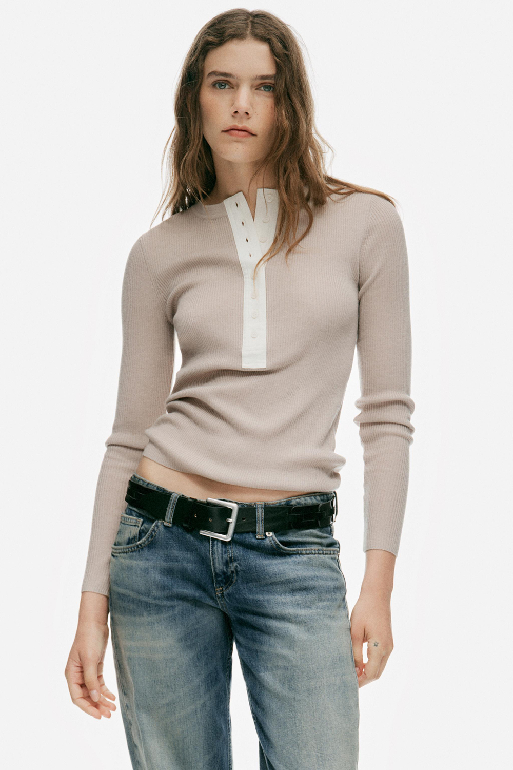 СВИТЕР ИЗ ШЕРСТИ С ПУГОВИЦАМИ — ZARA