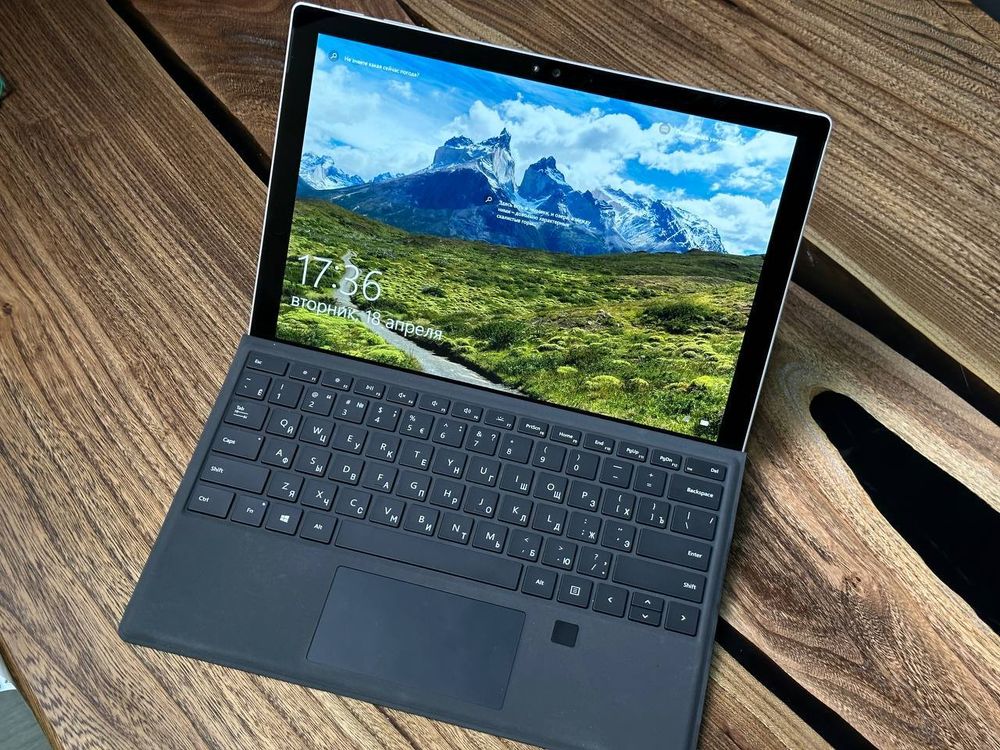 Ноутбук Microsoft Surface Pro 3 i5 8\256