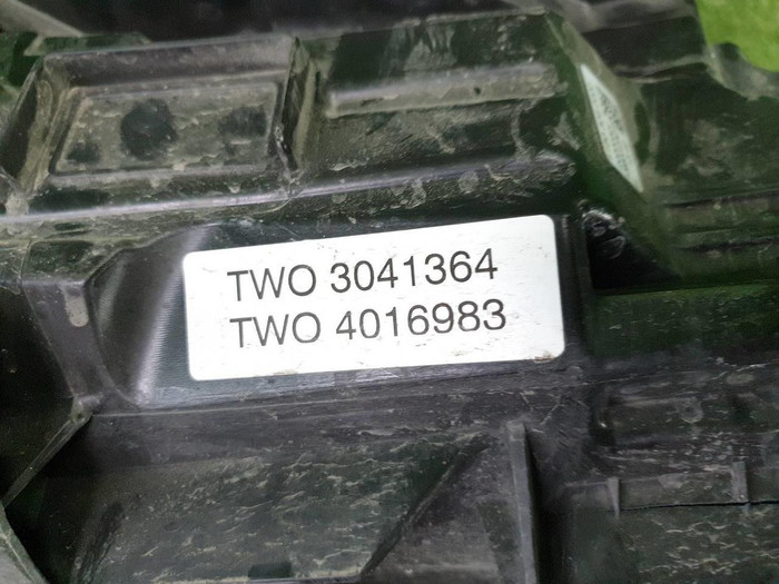 Фара правая Cadillac XT6 (2019-н.в.) LED