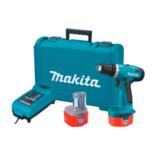 Аккумуляторная ударная дрель-шуруповерт Makita 8271DWAE
