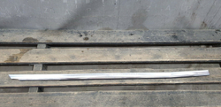 Молдинг двери передней правой Mercedes S (W222) 13-20 Б/У Оригинал A2226900680