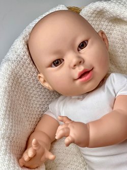 Кукла для девочки мягконабивная 42см без одежды (8076)
