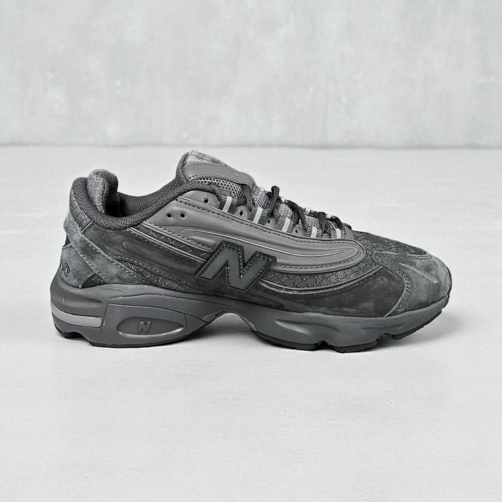 New Balance 1000 • Cordura Dark Gray