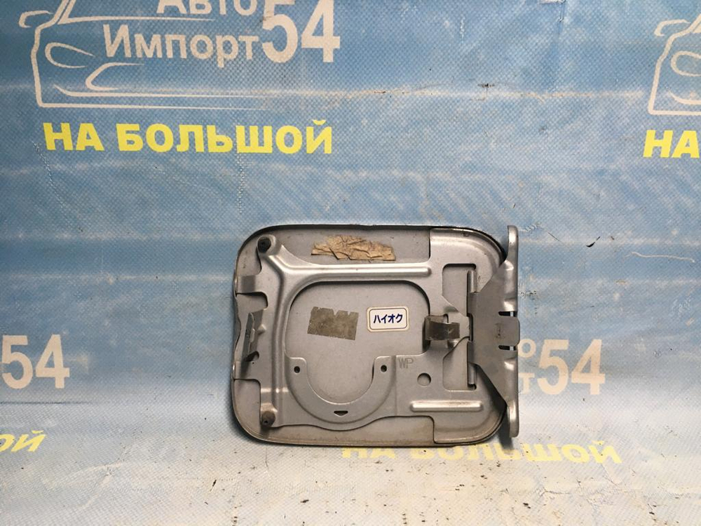 Лючок бензобака NISSAN PRIMERA 1999