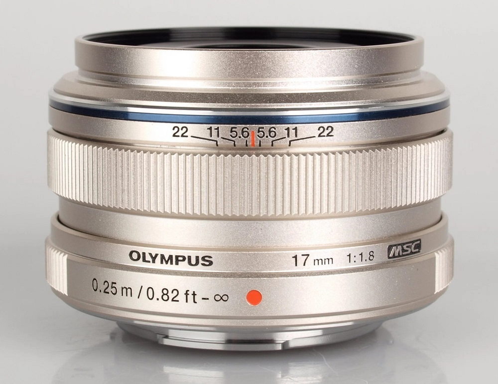 Olympus 17mm f/1.8, серебристый