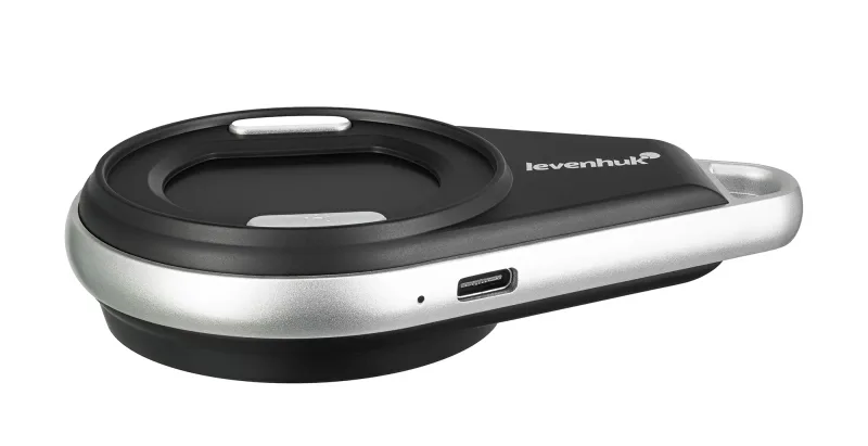 Лупа цифровая Levenhuk ERGO 10 - боковой вид, USB разъем, брендовый логотип