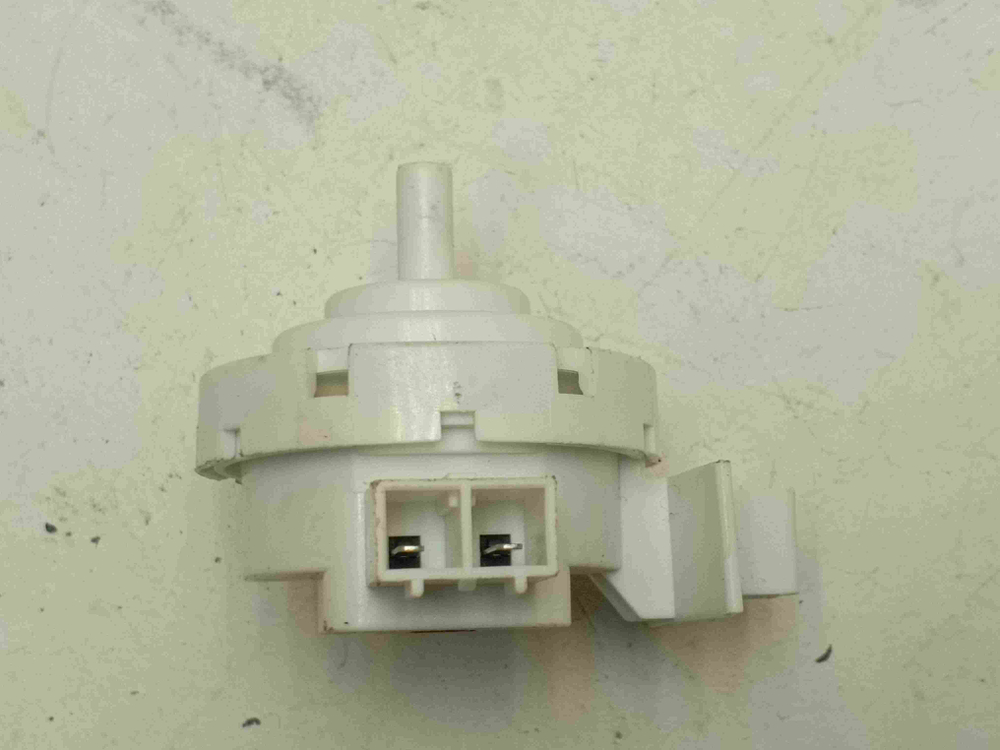W1NHPI72SCS кт231 Датчик уровня воды для стиральной машины Gorenje W1NHPI72SCS б/у