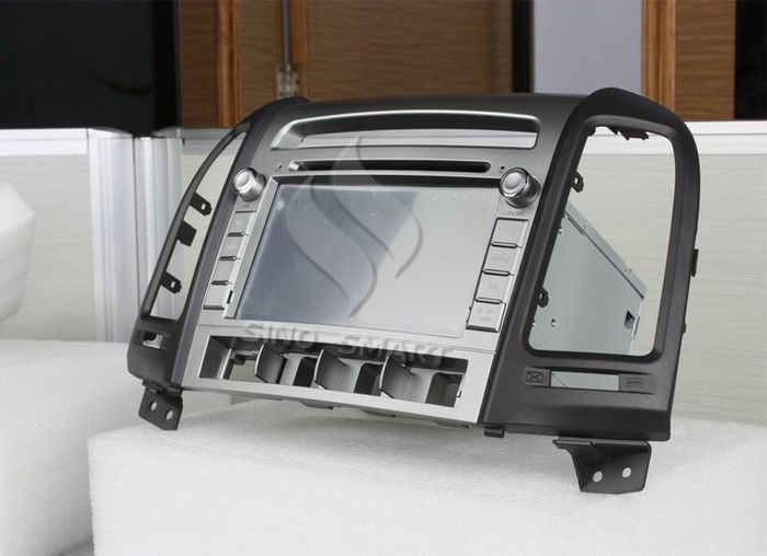 Магнитола для Hyundai Santa Fe 2010-2012 (4 отверстия под кнопки) - Airok RD-2001 на Android 10