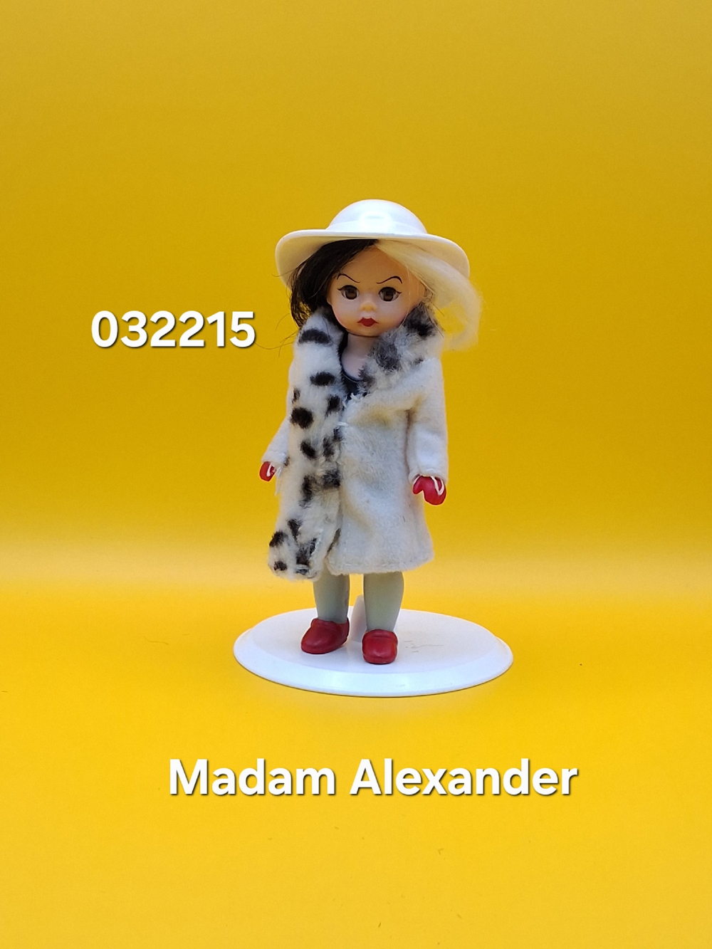 Коллекционная кукла Madame Alexander McDonalds 032215