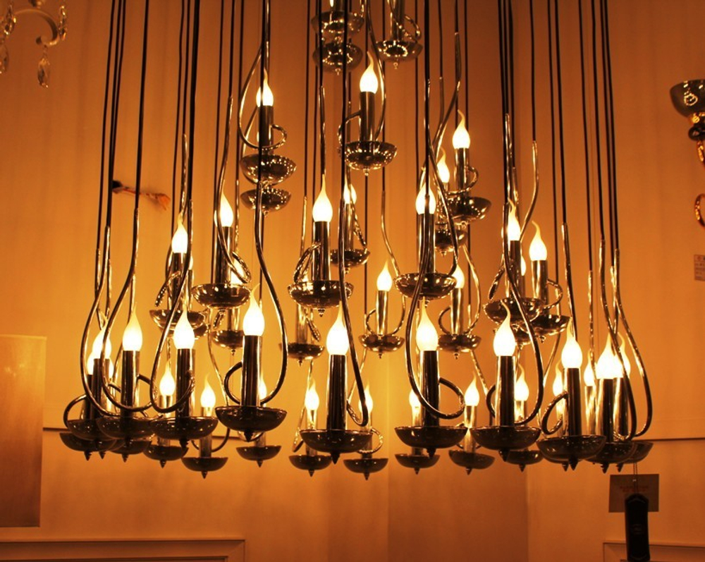 Floating-Candles-on-Platter-Pendant-Light
