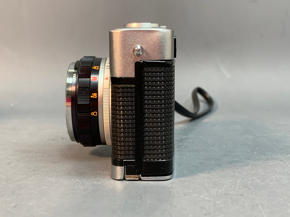 Olympus Trip 35 состояние неизвестно