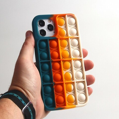 Чехол-антистресс Pop it для iPhone 12/12 Pro, 012636