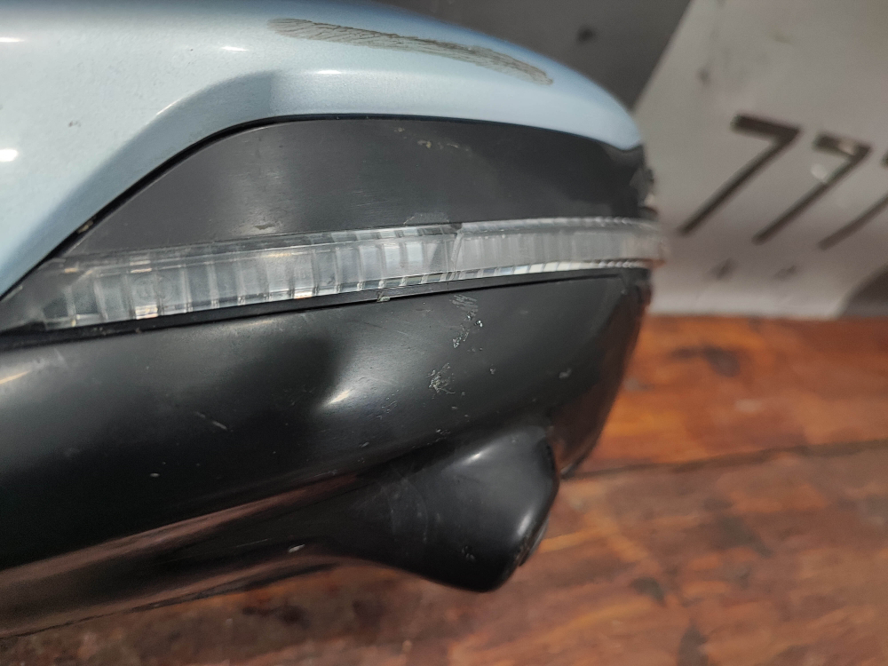 Зеркало левое 14 pin Changan UNI-K 20-нв Б/У Оригинал CD569F2710026004