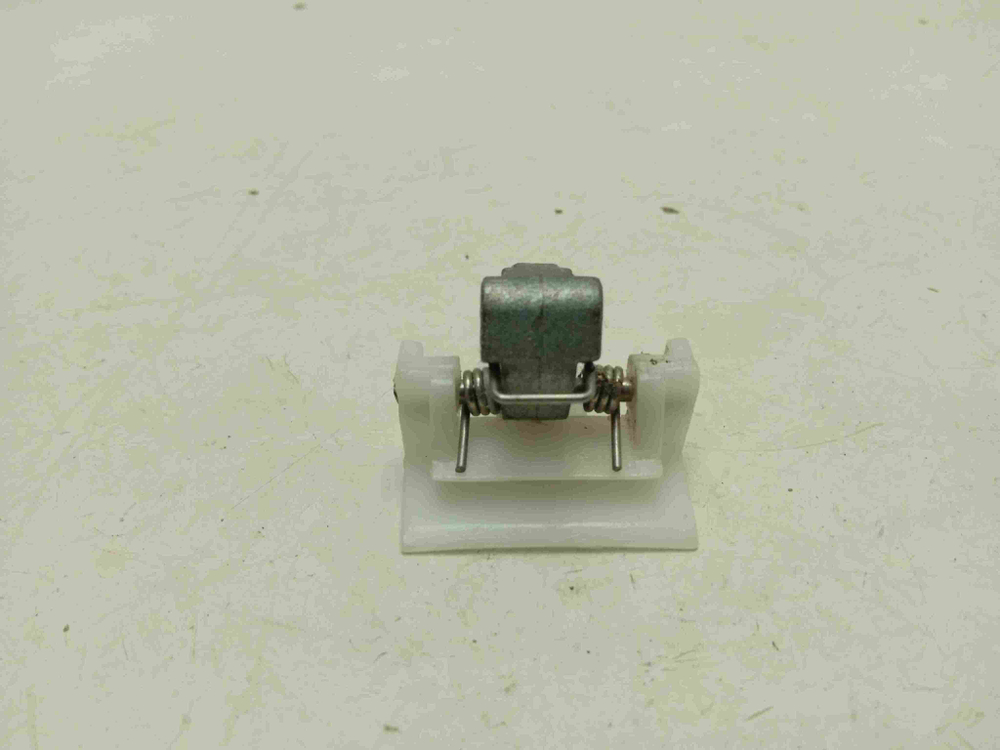 WF6452S4V кт204 Крючок люка в сборе для стиральной машины Samsung WF6452S4V б/у