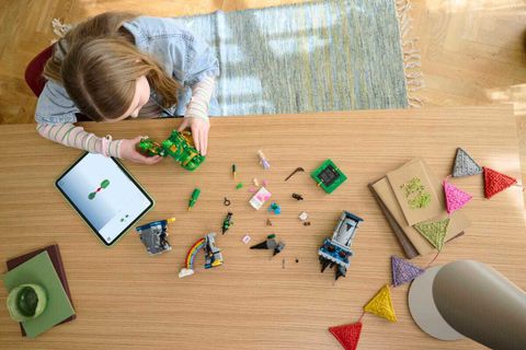 Конструктор LEGO Wicked 75689 Emerald City & Kiamo Ko Castle