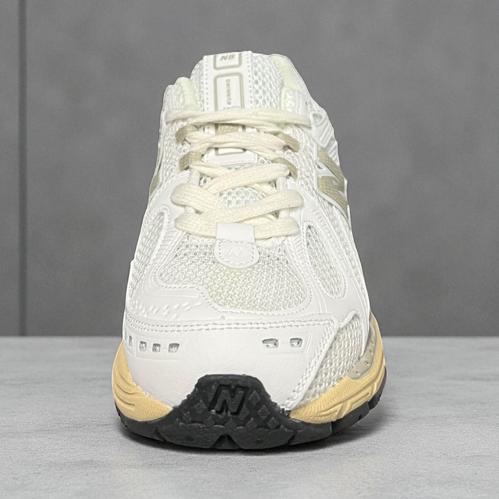 New Balance 1906R • White Cream Beige