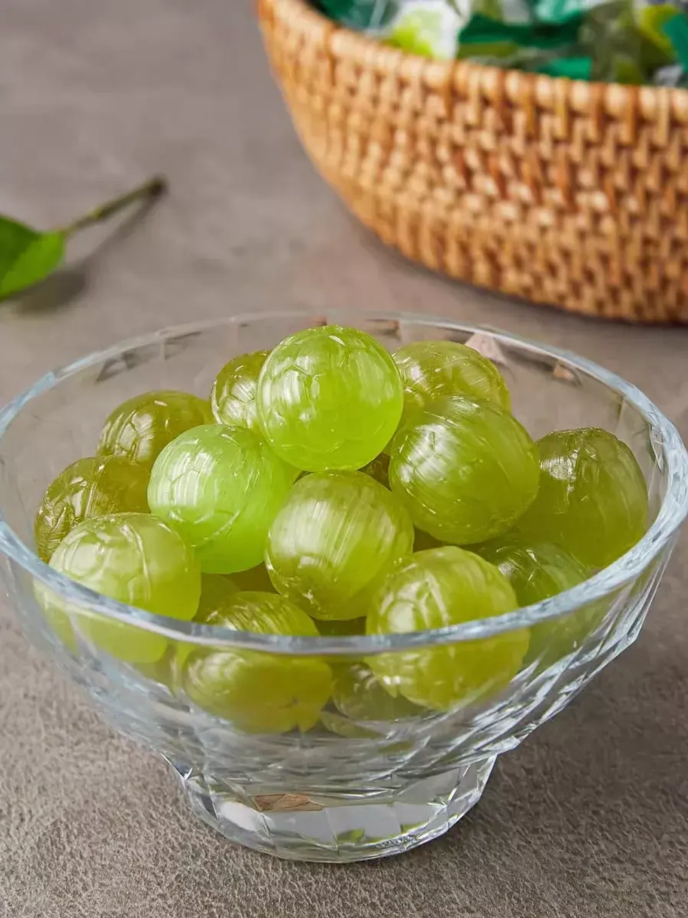 Леденцовая карамель со вкусом зеленого Винограда 153 г *2 шт