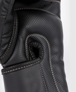 Перчатки боксерские Venum Impact Evo Black/Beige
