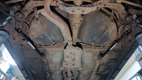 Распорки средние нижние боковые Subaru XV 1 (GP) (ПОД ЗАКАЗ)