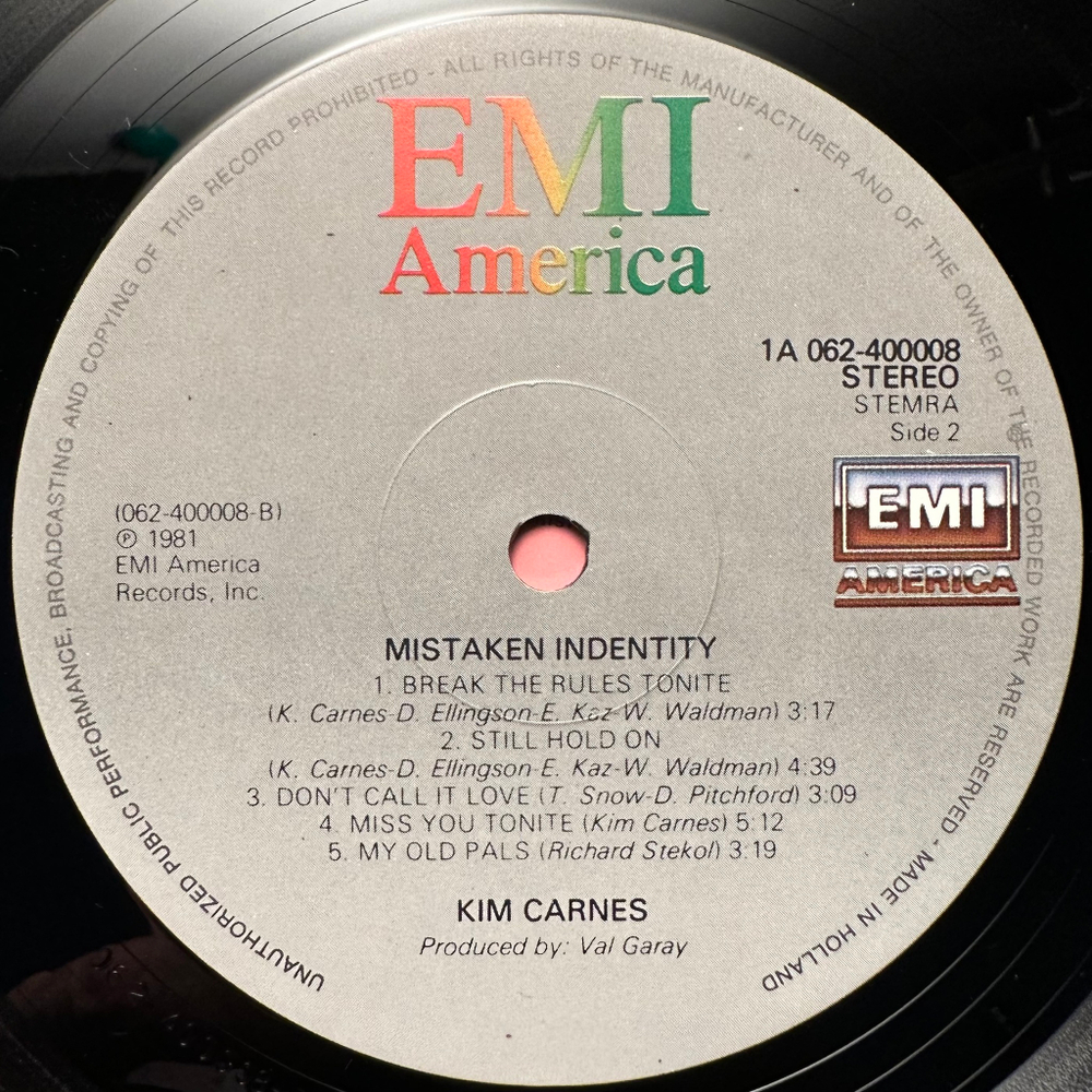 Kim Carnes - Mistaken Identity (Голландия 1981г.)