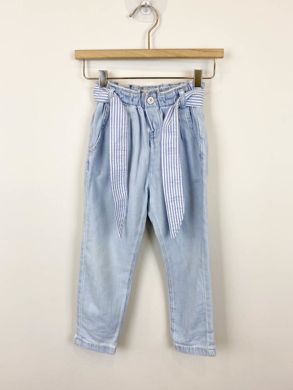 Джинсы Zara