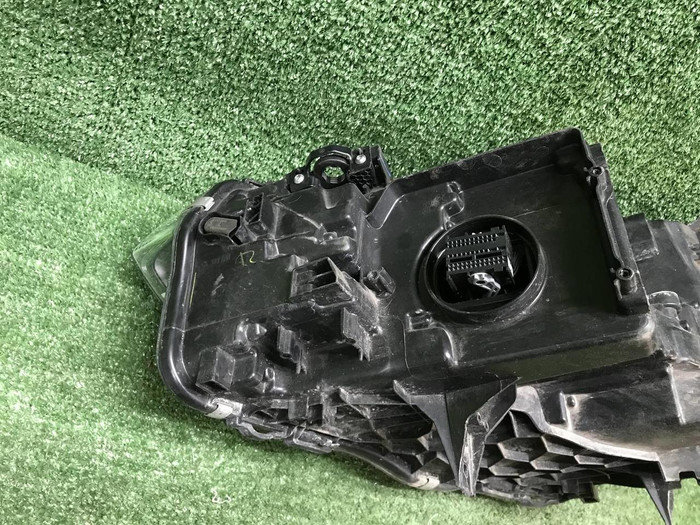 Фара правая BMW X3 G01 (17-21) Adaptive LED