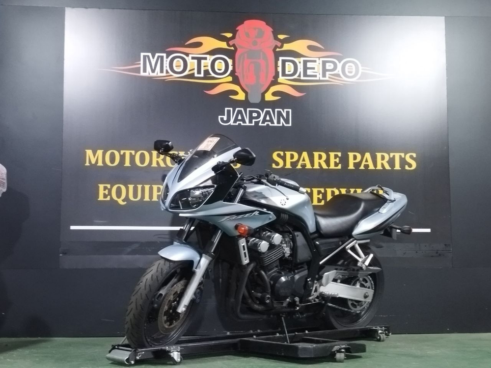 Yamaha FZS600 Fazer 2003