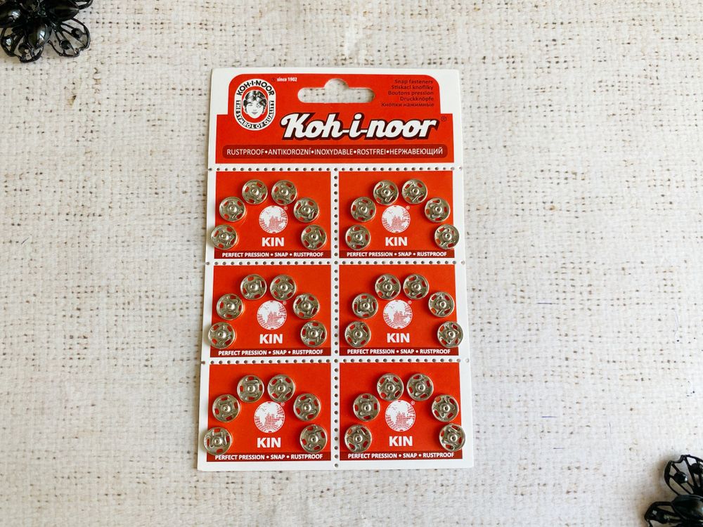 Кнопки KOH-I-NOOR №2 пр-во Чехия, d 0,9 см, никель