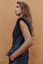 РУБАШКА С БАСКОЙ, ПОДПЛЕЧНИКАМИ ИЗ ЛЬНА — ZARA