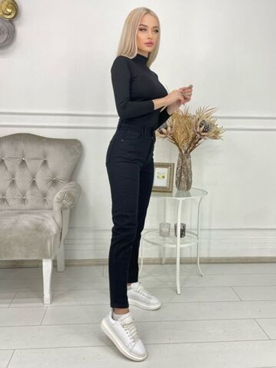 Джинсы