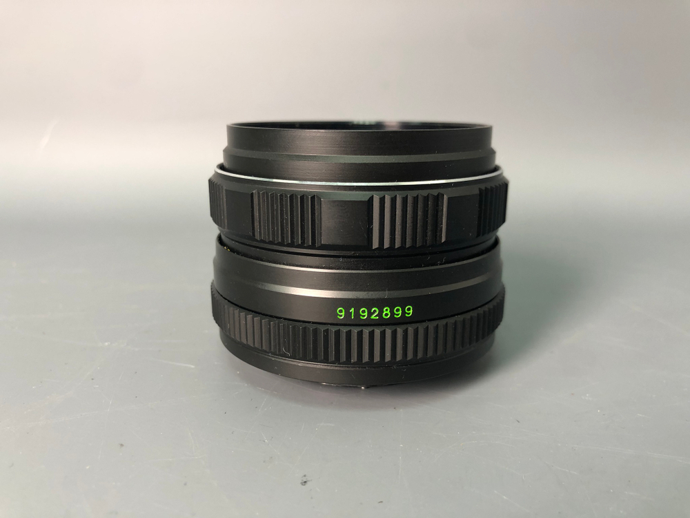 MC Helios-44M-5, присутствует грибок.