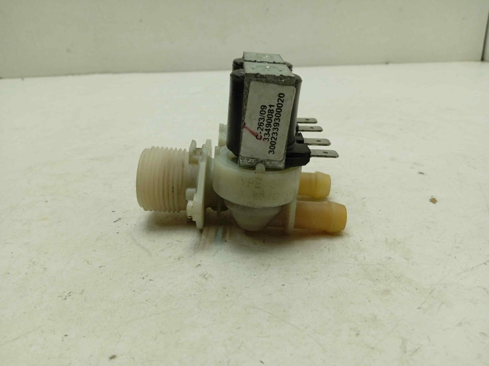 AWG235/1 кт179 Клапан подачи воды для стиральной машины Whirlpool AWG235/1 б/у