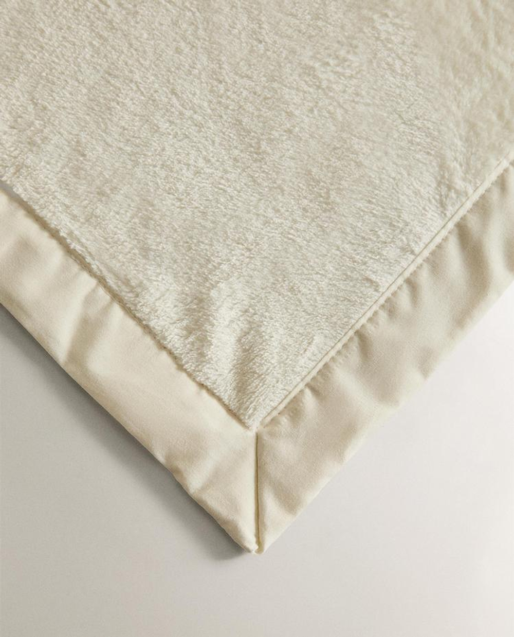 ZARA HOME ДЕТСКИЙ ПЛЕД ИЗ ХЛОПКА, ЭКРЮ