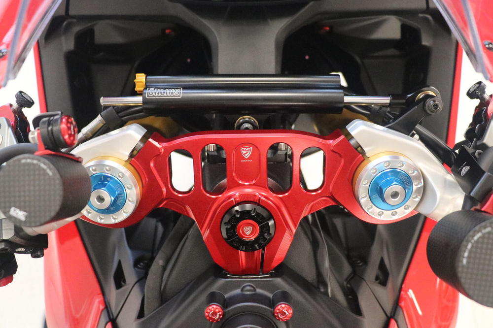 CNC Racing Комплект крепления рулевого демпфера Ducati Panigale V2 / S SD121