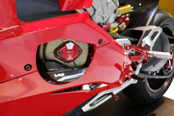 CNC Racing Защита крышки генератора Ducati Streetfighter V4 / Panigale V4 PR311BPR