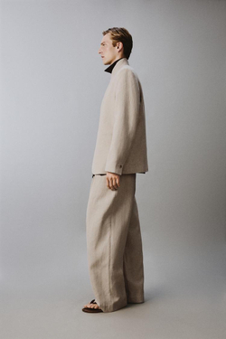 ZARA БРЮКИ СО СКЛАДКАМИ RELAXED FIT, СВЕТЛО-БЕЖЕВЫЙ