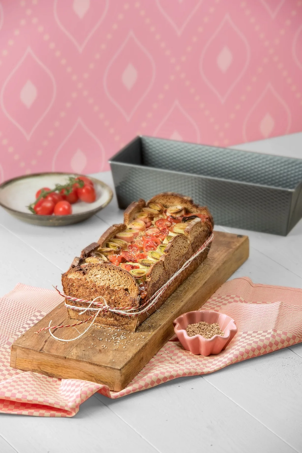 Kaiser Классическая форма для торта 30х11см. 2300621210