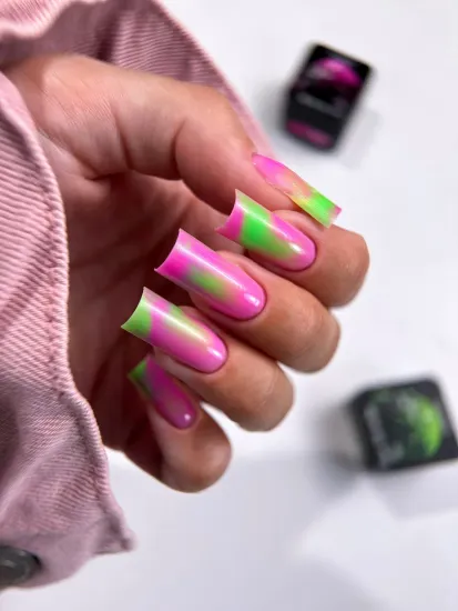 Гель для наращивания ENIGMANIC NEON gel 03 15g.