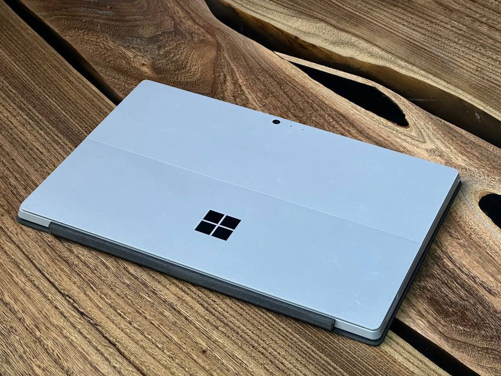 Ноутбук Microsoft Surface Pro 3 i5 8\256