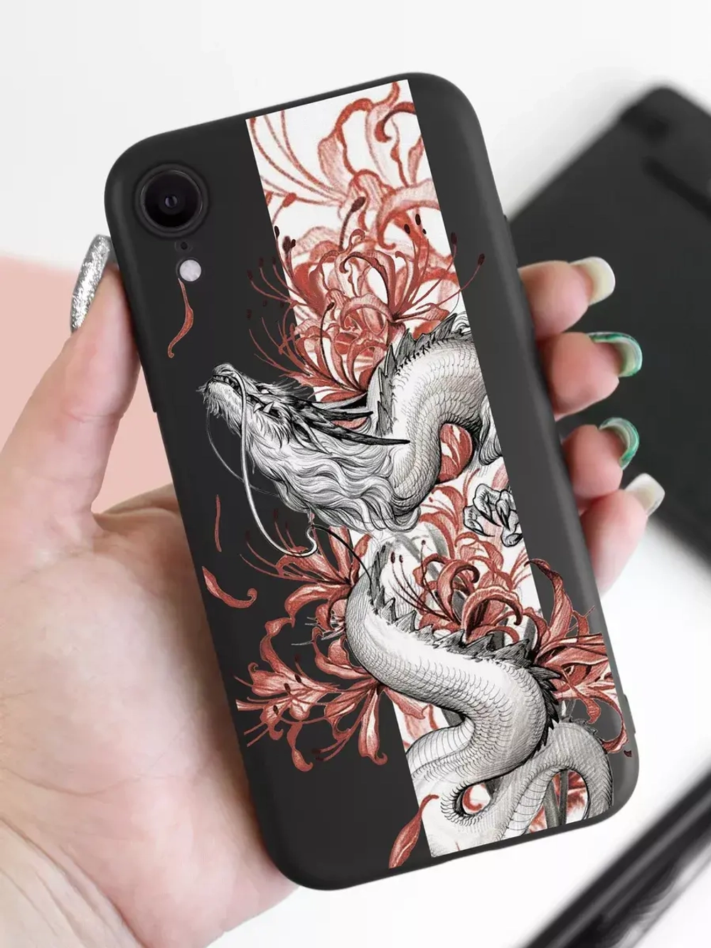 Чехол на iPhone Xr с принтом Дракон