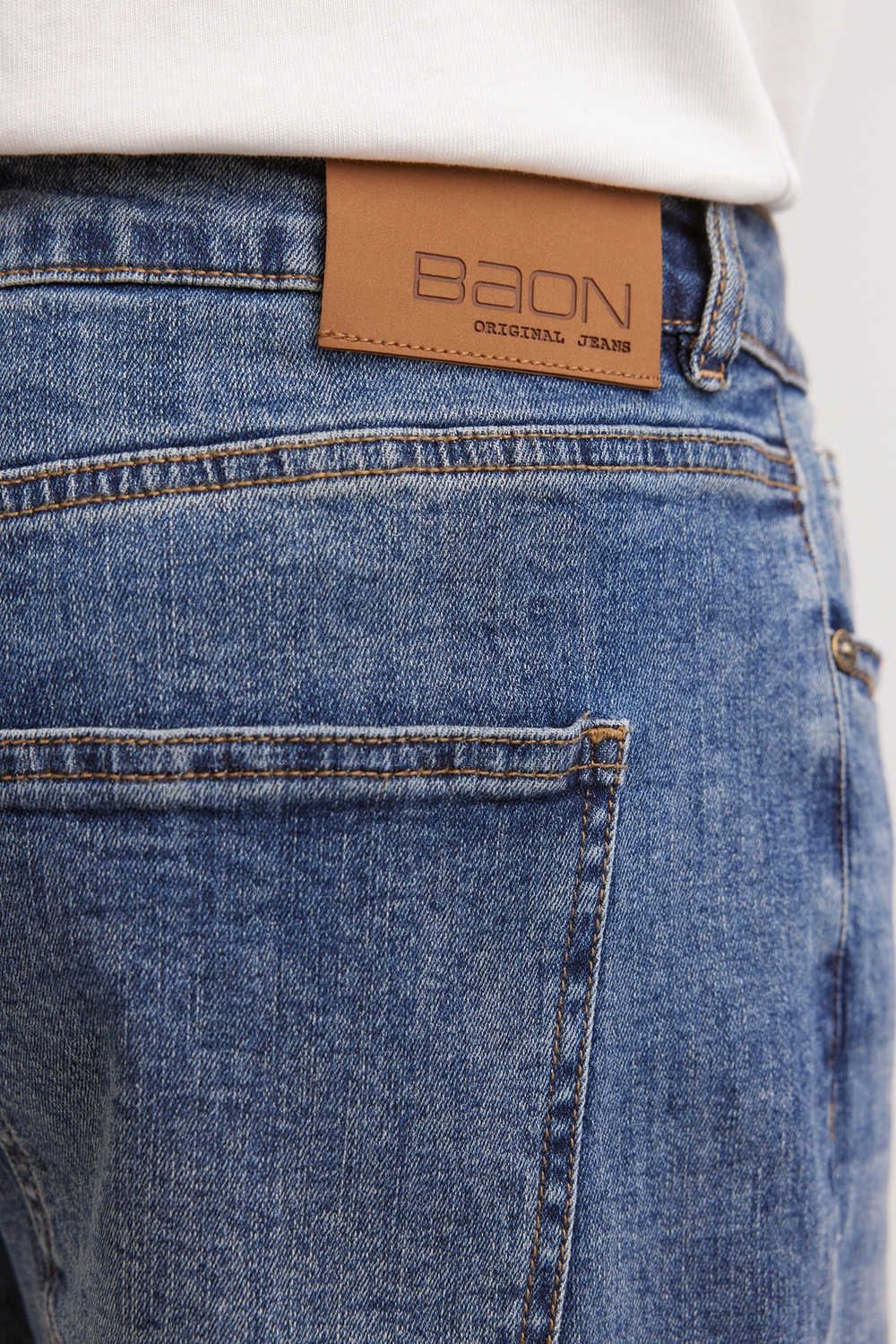 Джинсы мужские B8025010 Baon