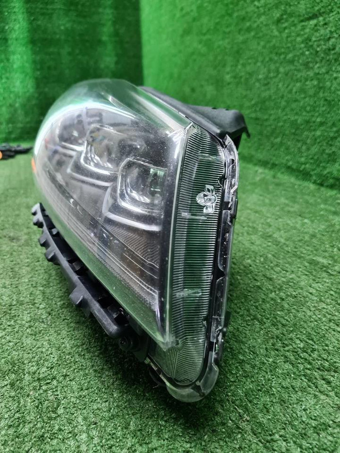 Фара правая Kia Sorento 3 UM Prime (2017-2020) LED