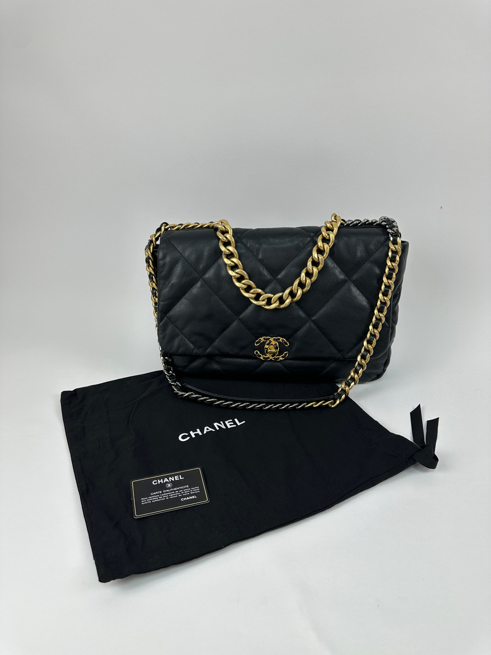 Сумка Chanel 19 Large Flap Bag
