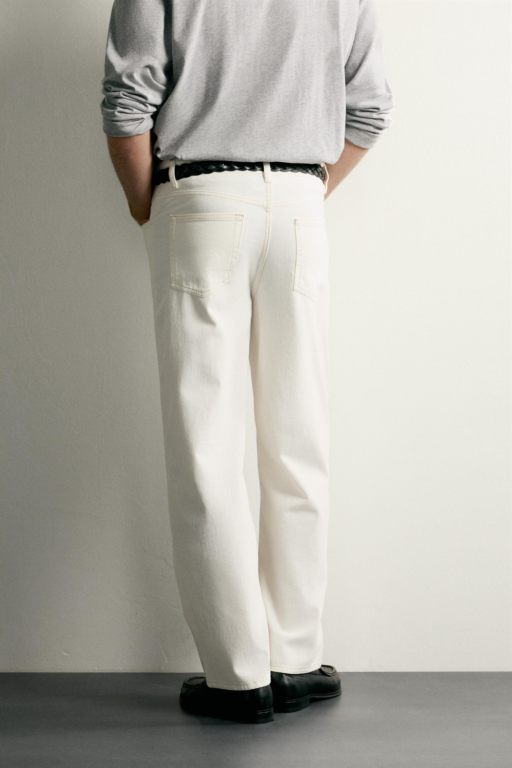 ДЖИНСЫ STRAIGHT FIT — ZARA · 0840/305