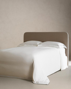 ZARA HOME САТИНОВЫЙ ПОДОДЕЯЛЬНИК С КОНТРАСТНОЙ ОТДЕЛКОЙ, ЧЕРНЫЙ