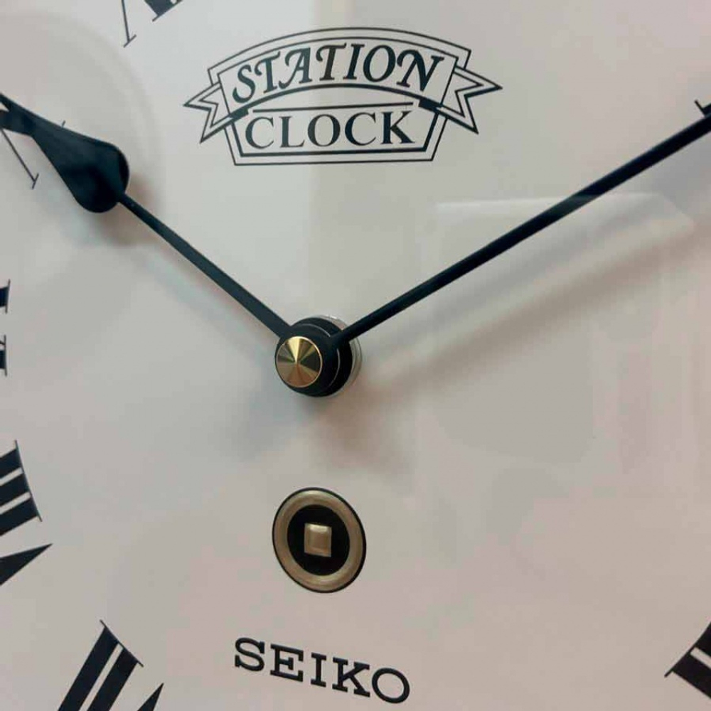 Настенные часы Seiko QXA143BN